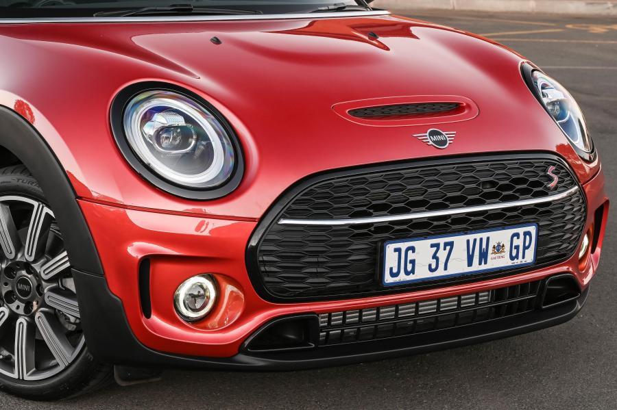 Детали экстерьера Mini Cooper S Clubman (F54) 2019 года  (ZA) (фото 13 из 26)